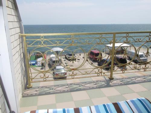 Apartment on Yuzhny Sklon, Odessa (photo 2)