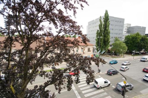 Apartment Tržaška with free parking, Lubiana (foto 9)