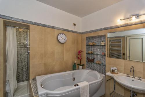 Lauri Loft Boutique Rooms 1