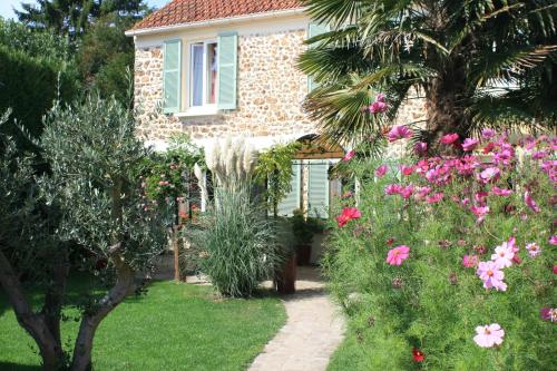 Gîtes Le Petit Nailly - image 13