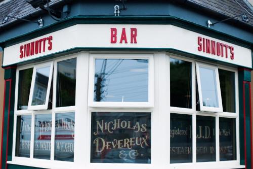 Sinnotts Bar