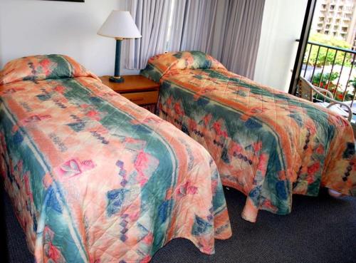 Waikiki Sunset Apartment - image 4
