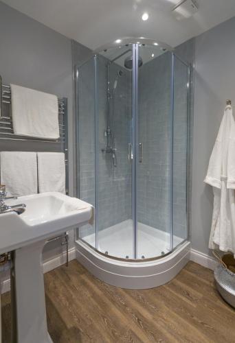 Willoughby Apartment, Bath (photo 8)
