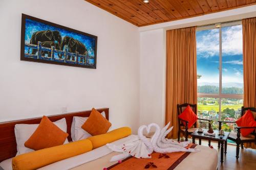 Oak-Ray Summer Hill Breeze Hotel in Nuwara Eliya