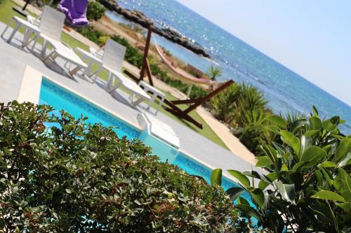 Gorgona Seafront Villas 3 Bedroom With Private Swimming Pool