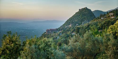 Mazaraki Guesthouse - image 13