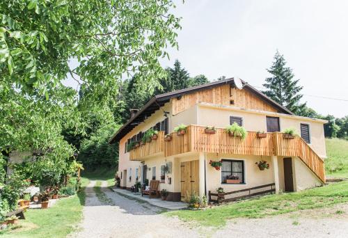 Počitniška hiša Pologar - Accommodation - Tolmin