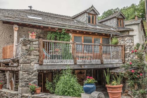 Iekārtas, The Dragon Barn - Studio in Ascou