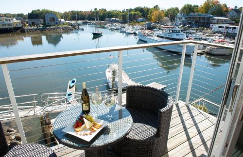 The Boathouse - image 11