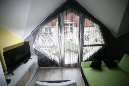 Centrum Lux 2 Apartmanok - image 8