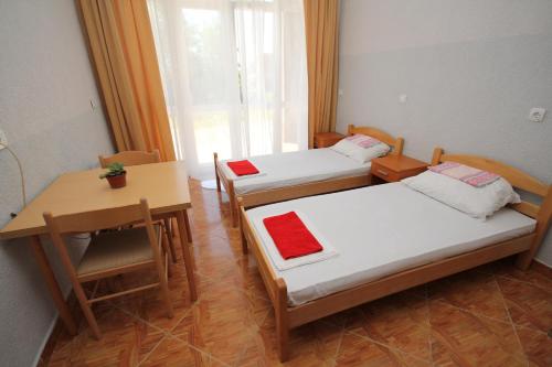 Apartments Dea - image 7