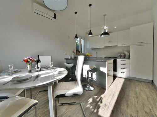 Apartment Karlo by Interhome 4