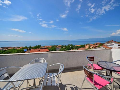  Apartment Linda.3, Pension in Kostrena