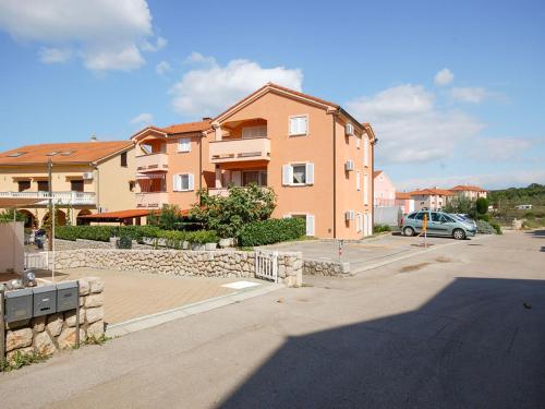  Apartment Franjo in Malinska