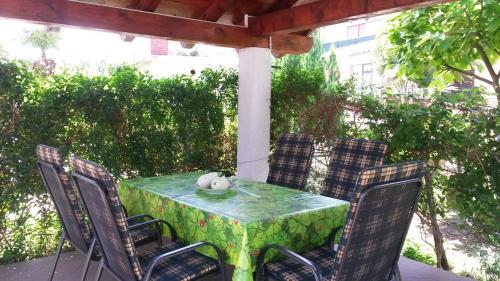 Apartments with a parking space Opric, Opatija - 7715
