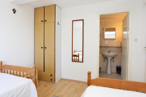 Seaside holiday house Cove Vela Prapratna (Peljesac) - 9486
