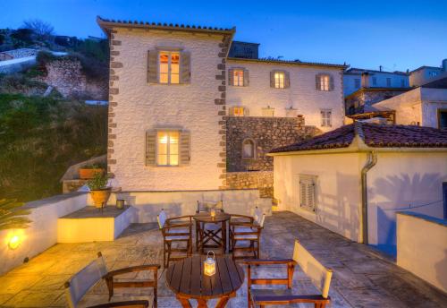  Nereids Guesthouse, Pension in Hydra