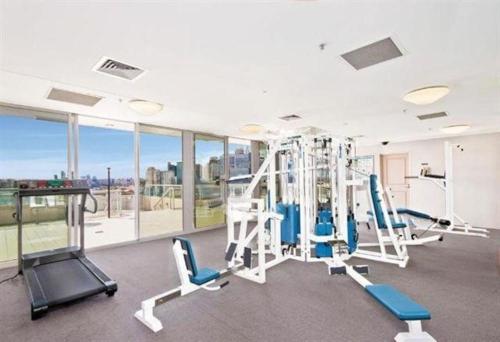 Darling Harbour 2 Bedroom Apartment - image 7