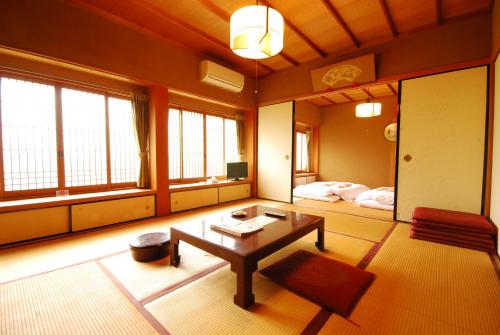 Japanese-Style Standard Quadruple Room