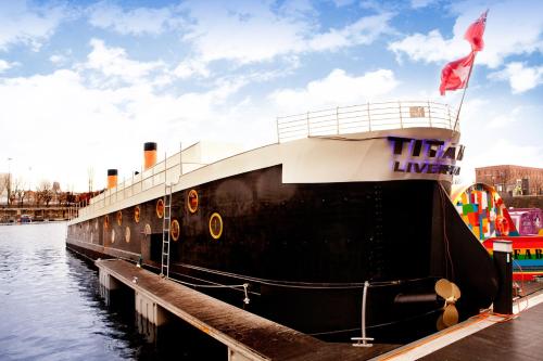 Titanic Boat - Hotel - Liverpool