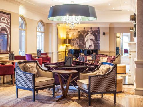 ผับ/เลาจน์, โรงแรมเมอร์เคียว เอ็กซิเตอร์ เซาธ์เกต (Mercure Exeter Southgate Hotel) in เอ็กเซเตอร์