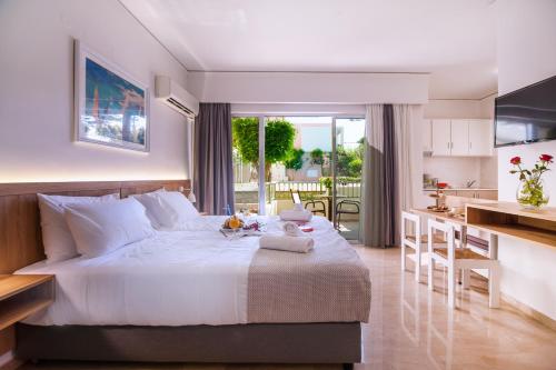 Lotus Hotel Apartments - image 12