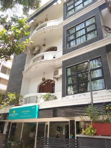 B&B Bengaluru - Luxtay Suites - Bed and Breakfast Bengaluru