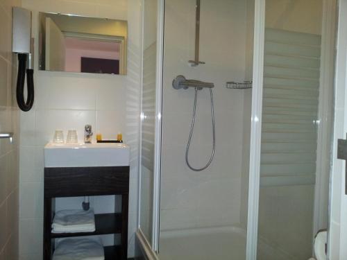 The Concert Hotel - image 13