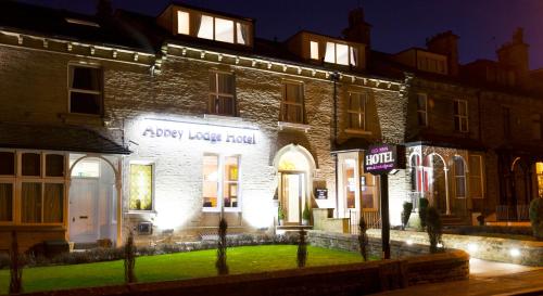 The Abbey Lodge Hotel - image 13