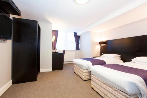 The Abbey Lodge Hotel - image 8