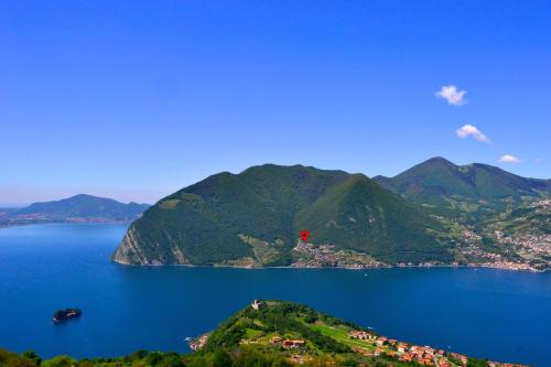  Casa Iseo, Pension in Tavernola Bergamasca