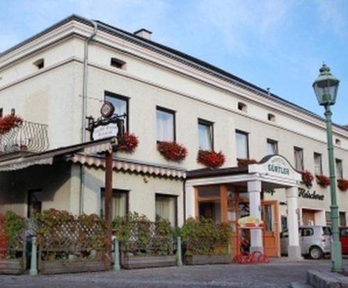  Gasthof Zur Linde, Pension in Neuhofen an der Ybbs bei Wolfsbach