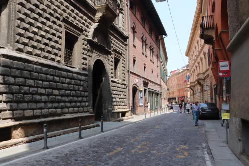 Lovely Studio D'Azeglio by Studio Vita - image 8