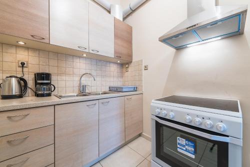 Victoria Familia Apartments - image 5