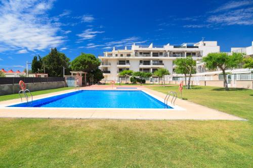  UHC Las Dunas Apartments in Hospitalet de lInfant