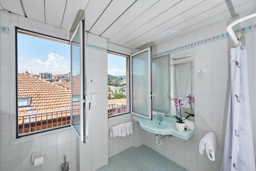 Chambre quadruple, accessible