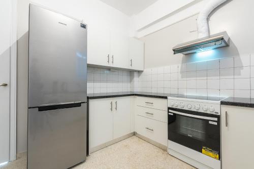 Athens Crown Paradise Apartments - image 4