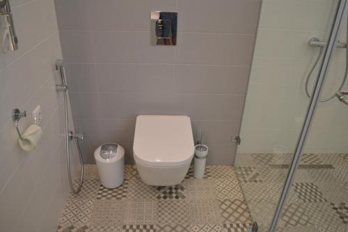 Sherton Hotel - image 8