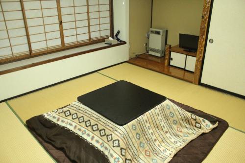 Japanese-Style Double Room with Shared Bathroom - No View