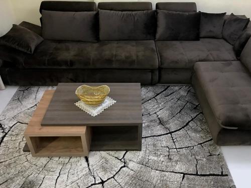 EKA Luxury Penthouse 2 - image 8