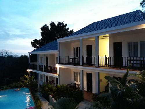 The Hill Resort