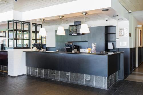 Bastion Hotel Almere - image 2