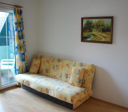 Bacchus Panzió Hotel - main image