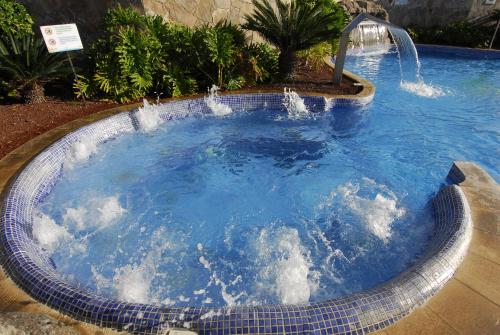 Paradise Park Fun Lifestyle Hotel - image 12