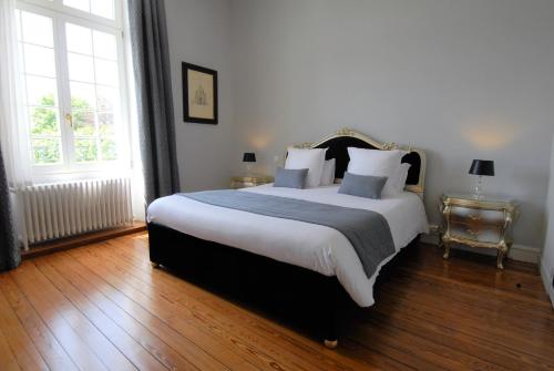Hotel Domaine De Bayeux
