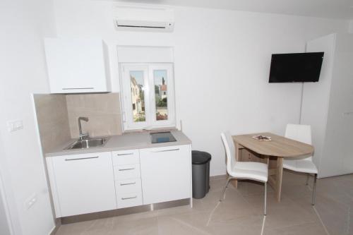 Apartment Mihaela 2