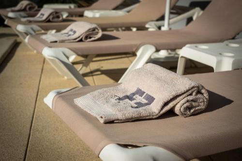 Face aux Flots – St. Pierre d'Oleron, PA