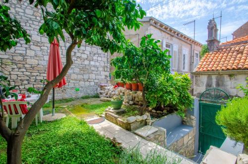 Kanavelic place - Old town Korcula