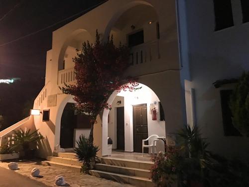 Oliaria Apartments - image 6