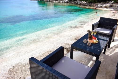 周邊環境, Olive Garden Beachside Hideaway in 莫隆拿特